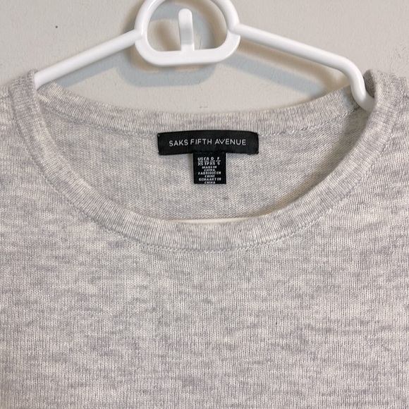 Saks fifth Avenue grey lightweight wool blend three-quarter sleeve sweater - Picture 4 of 6